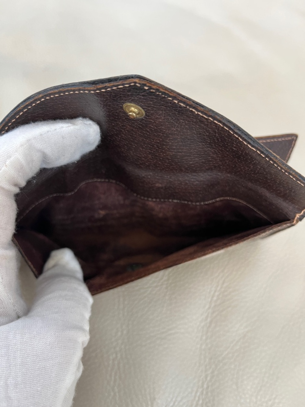 Gucci RARE Vintage Monogram Envelope Wallet with Hand Closure - Picture 4 of 13
